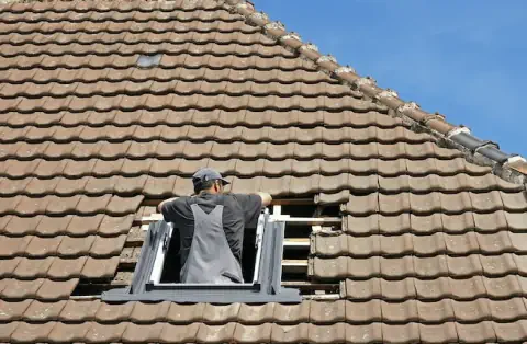 Pose de velux - Saint-Macaire